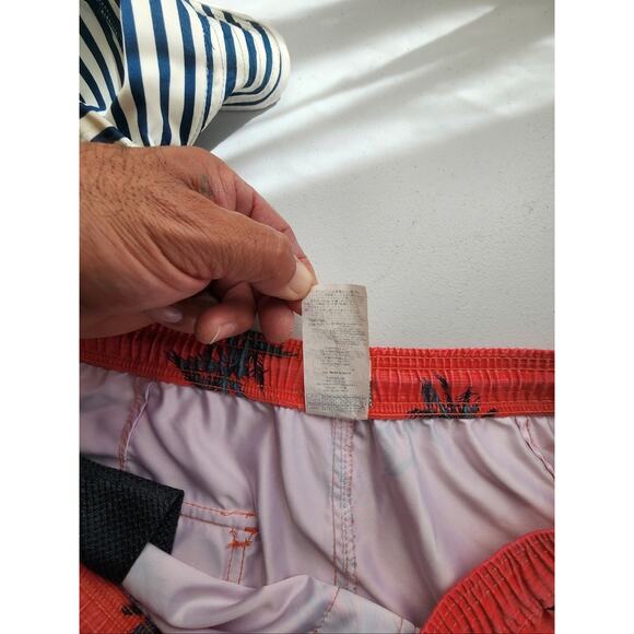 Rip Curl Lay Days Shorts Mens XL Swim Trunks Boardshorts Surf Beach - Picture 6 of 10